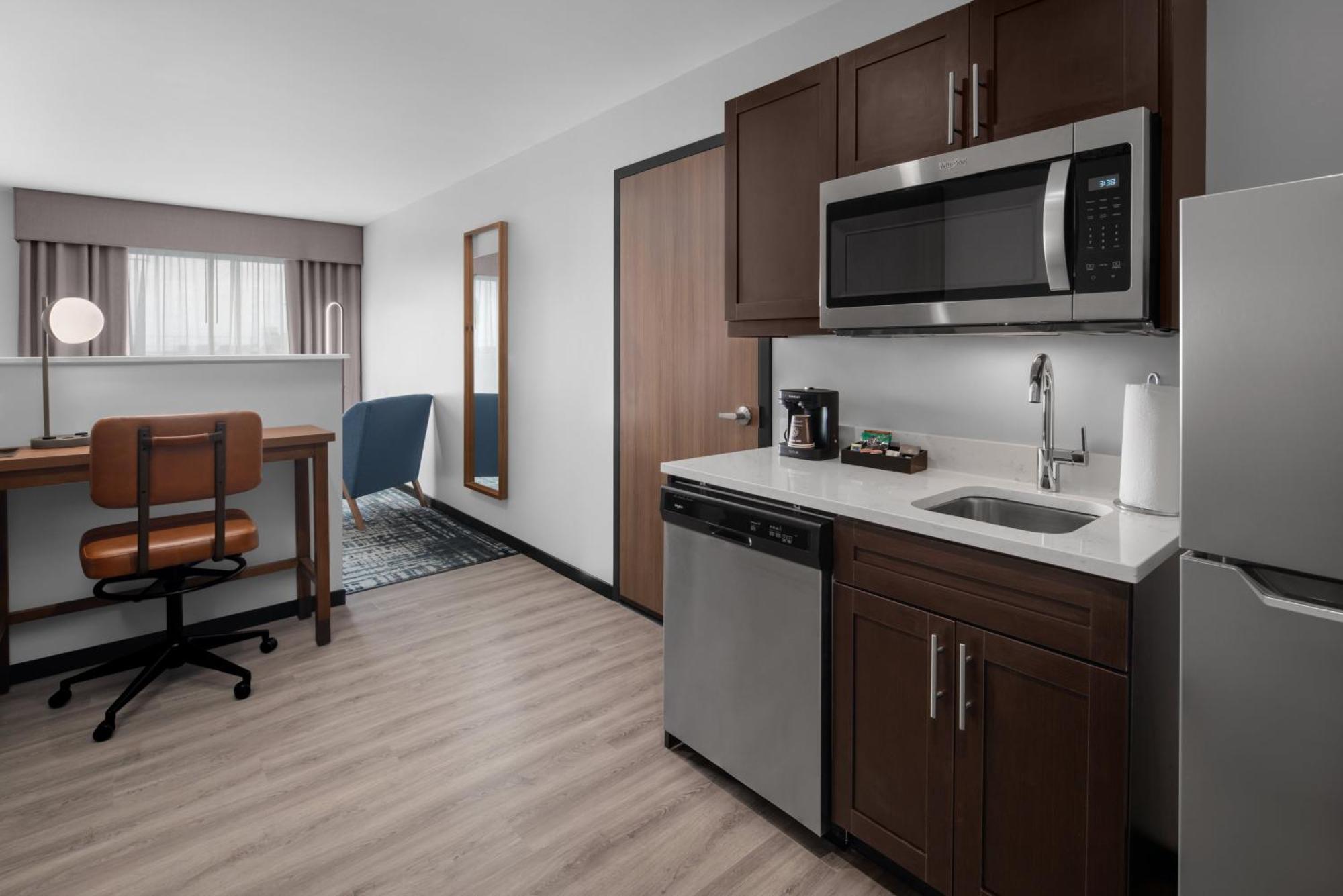 Homewood Suites By Hilton Charlotte Uptown First Ward Exterior foto